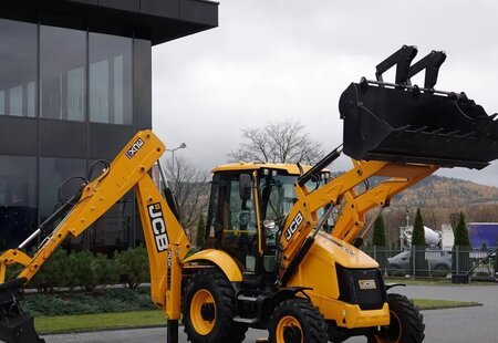 Экскаватор JCB 3CX